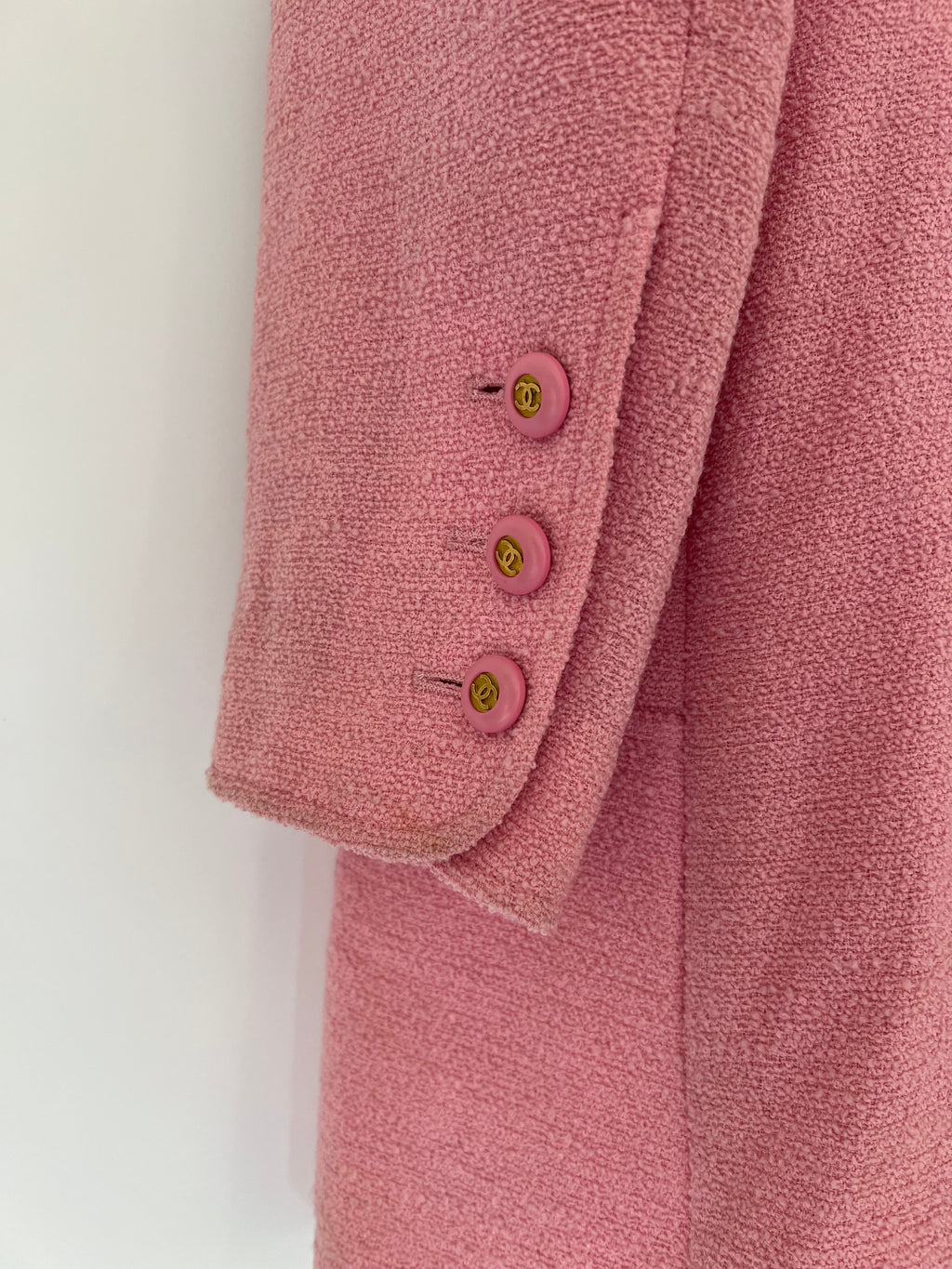 Chanel 94/P Pink Longline Tweed Jacket with Gold CC Logo Button Details, Size FR 40 (UK 12)