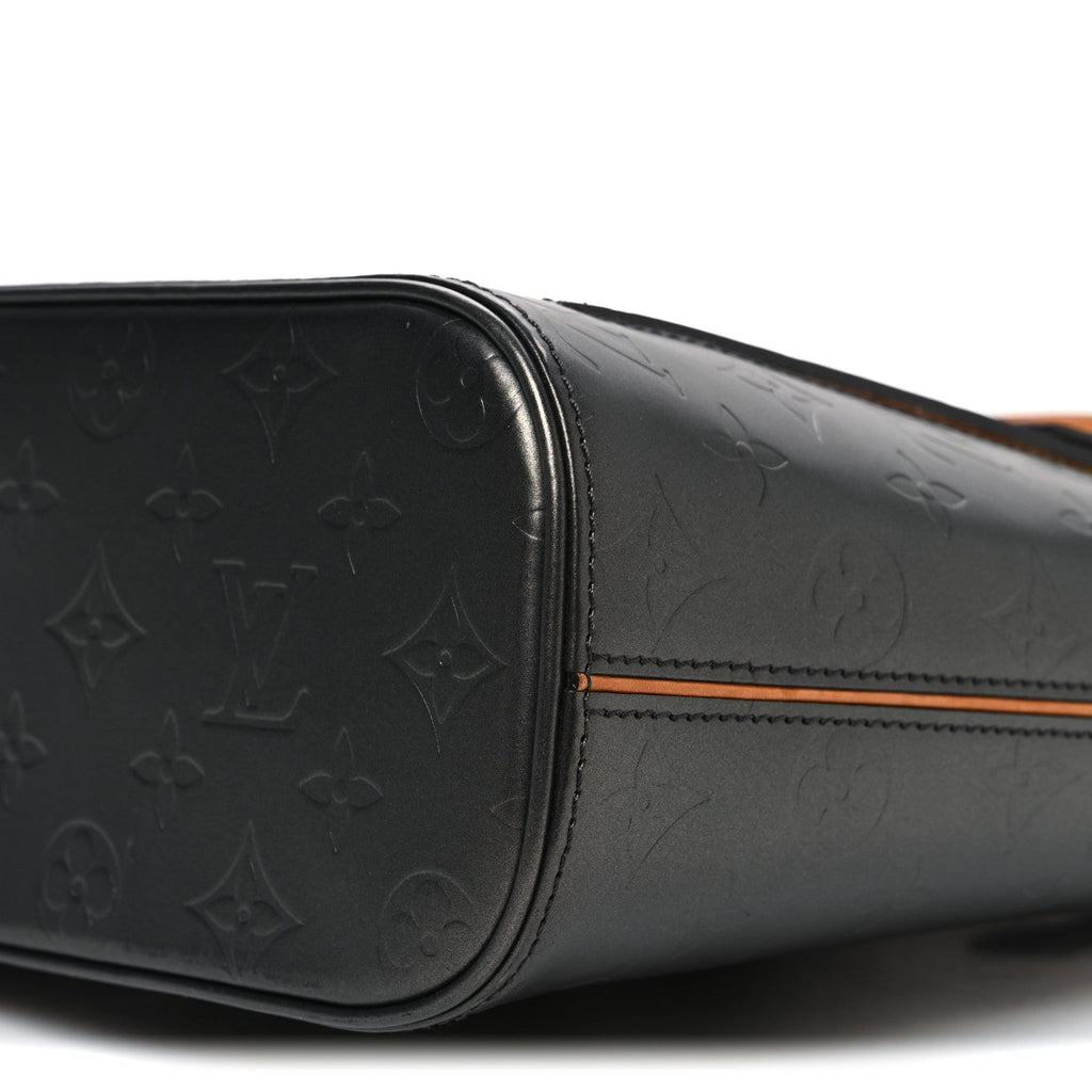 Louis Vuitton Mat Monogram Willwood Black