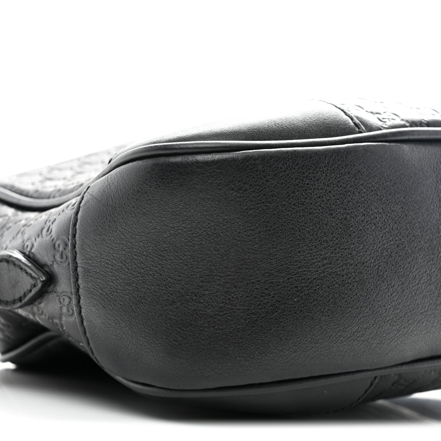 Gucci Microguccissima Mini Bree Messenger Bag Black