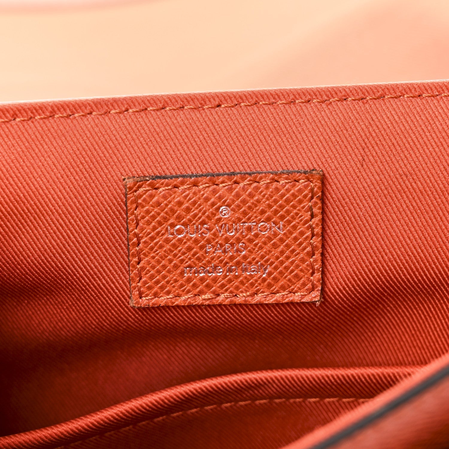 Louis Vuitton Taiga Roman PM Messenger Ambre