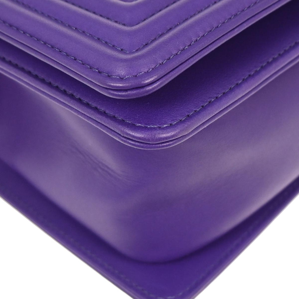 Boy Chanel 2019 Purple Lambskin Medium Shoulder Bag