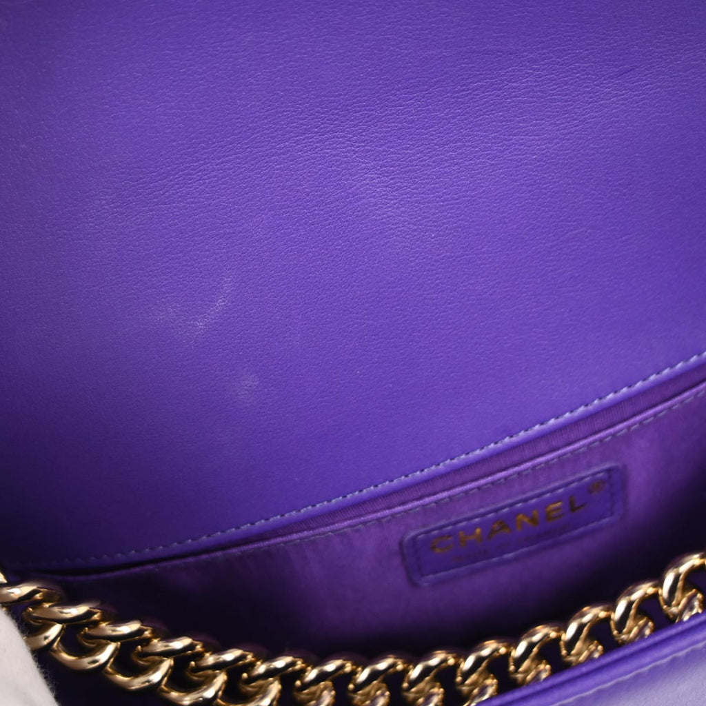 Boy Chanel 2019 Purple Lambskin Medium Shoulder Bag