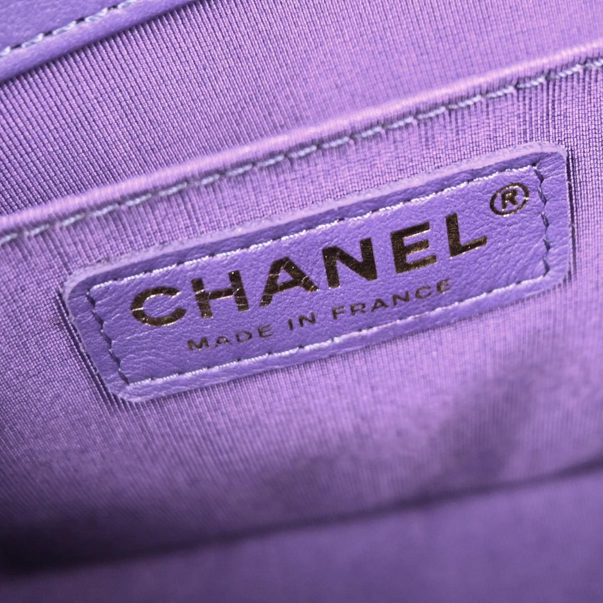 Boy Chanel 2019 Purple Lambskin Medium Shoulder Bag