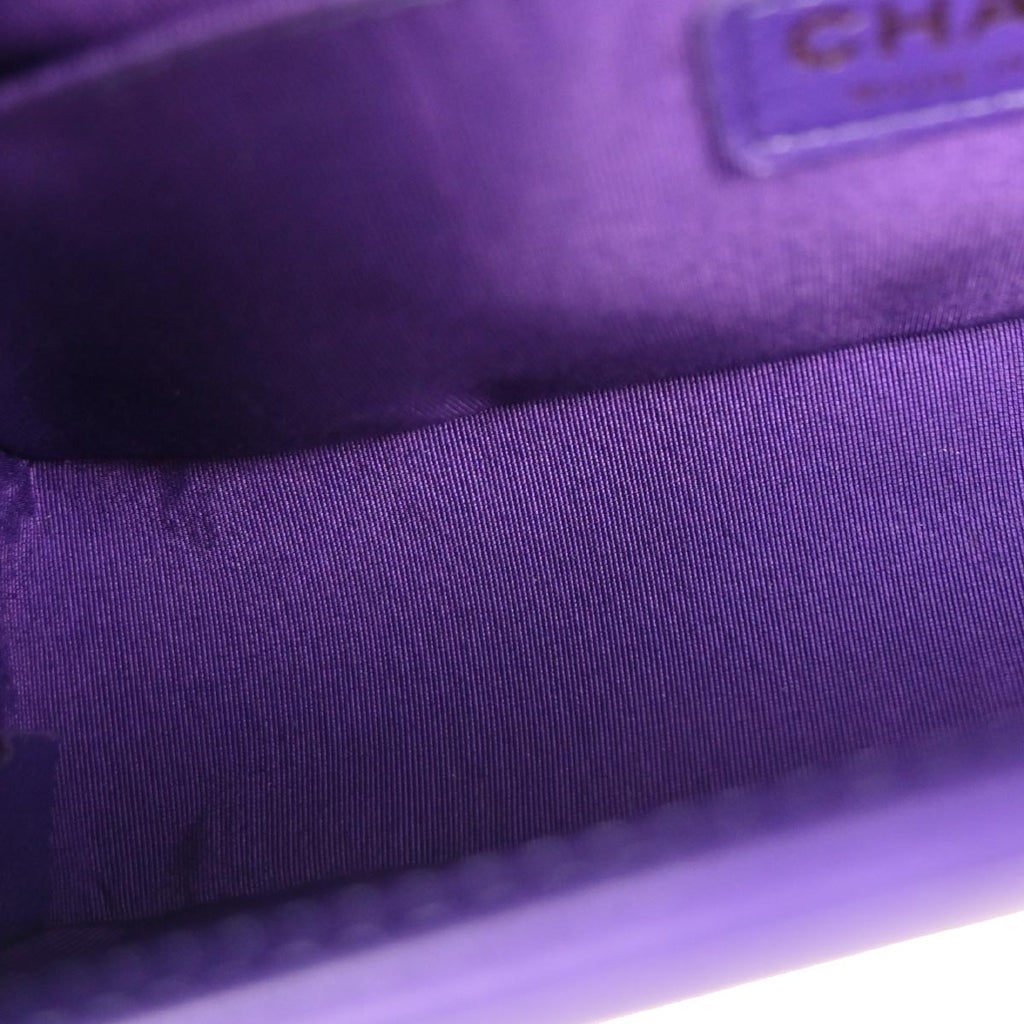 Boy Chanel 2019 Purple Lambskin Medium Shoulder Bag