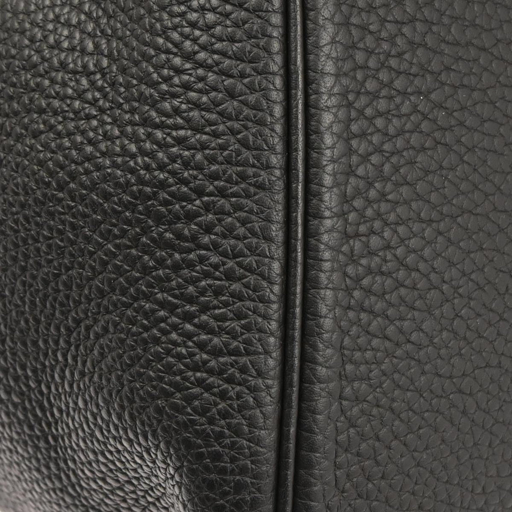Hermes Black Taurillon Clemence Picotin Lock 22 MM Handbag