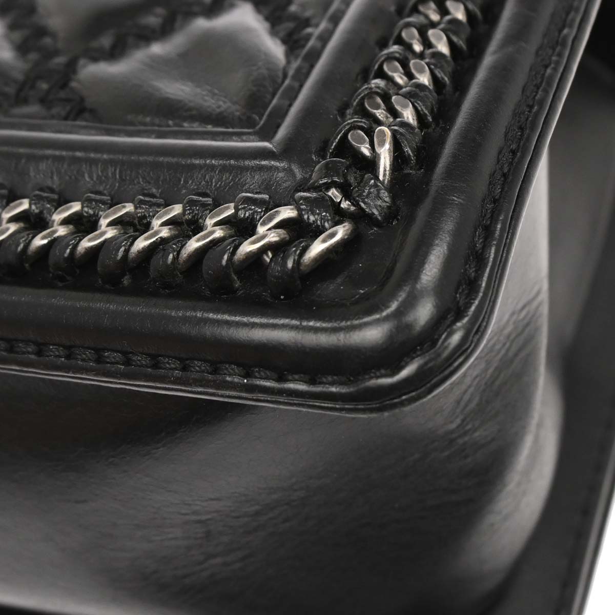 Boy Chanel Black Lambskin Medium 2way Shoulder Handbag