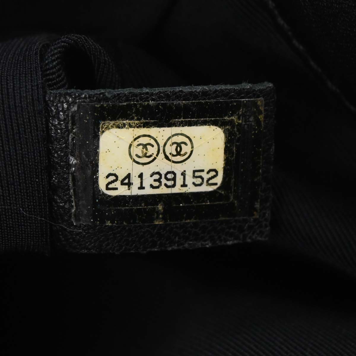 Boy Chanel Black Lambskin Chevron Medium Shoulder Bag