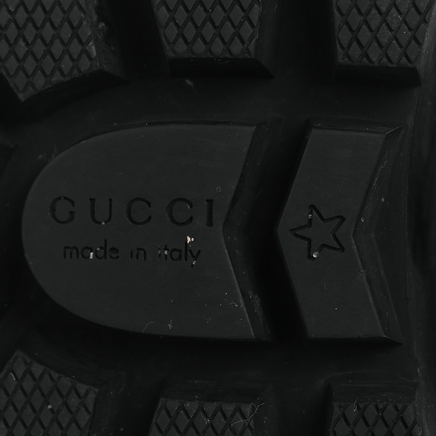 Gucci Magnum Calfskin Fur Pearl Lace Up Combat Ankle Boots 39.5 Black Naturale