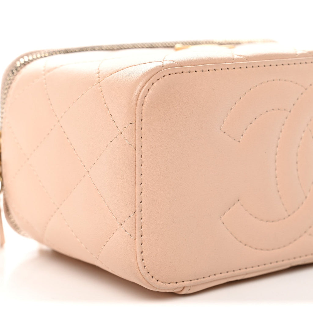 Chanel Lambskin Quilted Sweet Camellia Small Vanity Case With Chain Pink