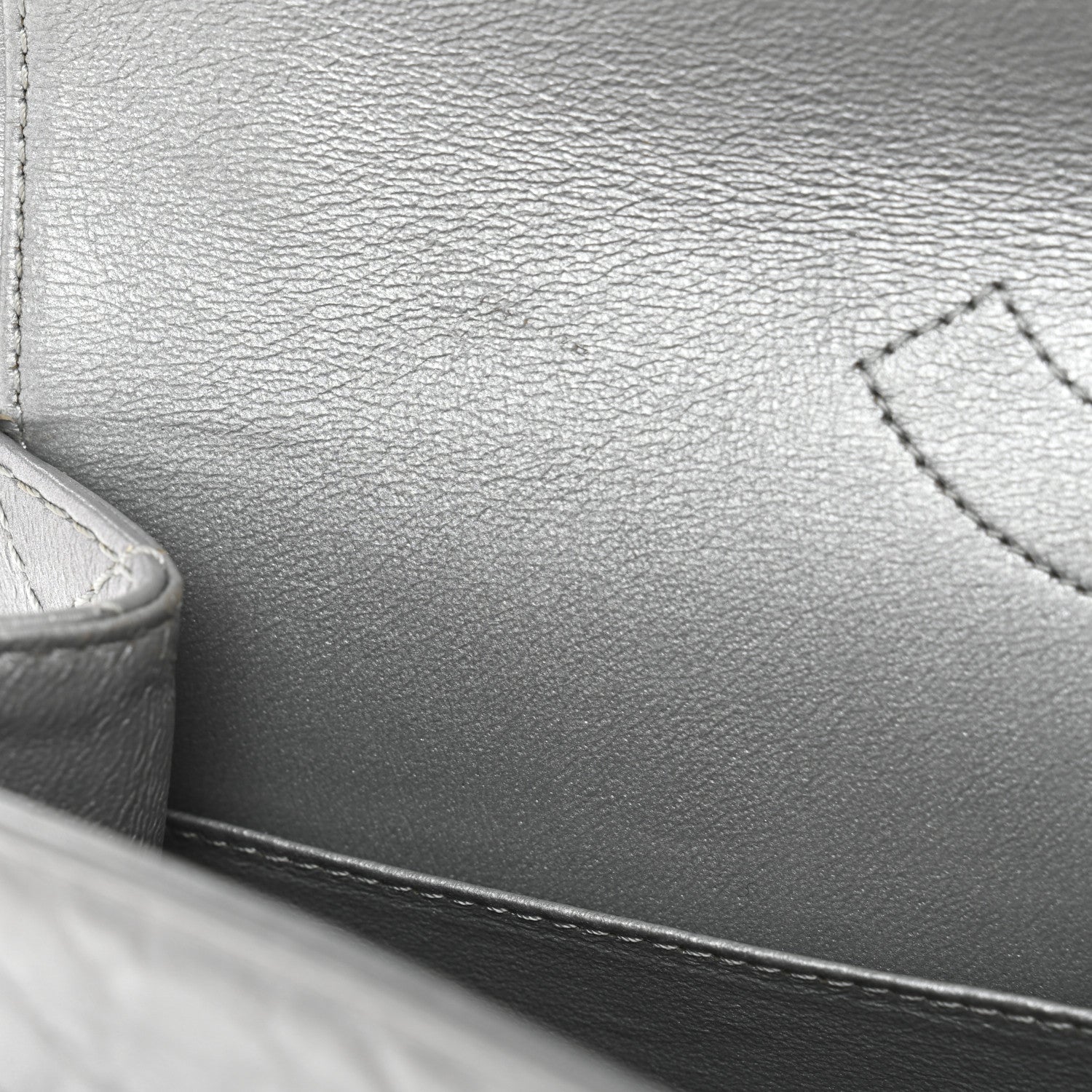 Chanel Metallic Aged Calfskin Quilted 2.55 Reissue 226 Flap Silver