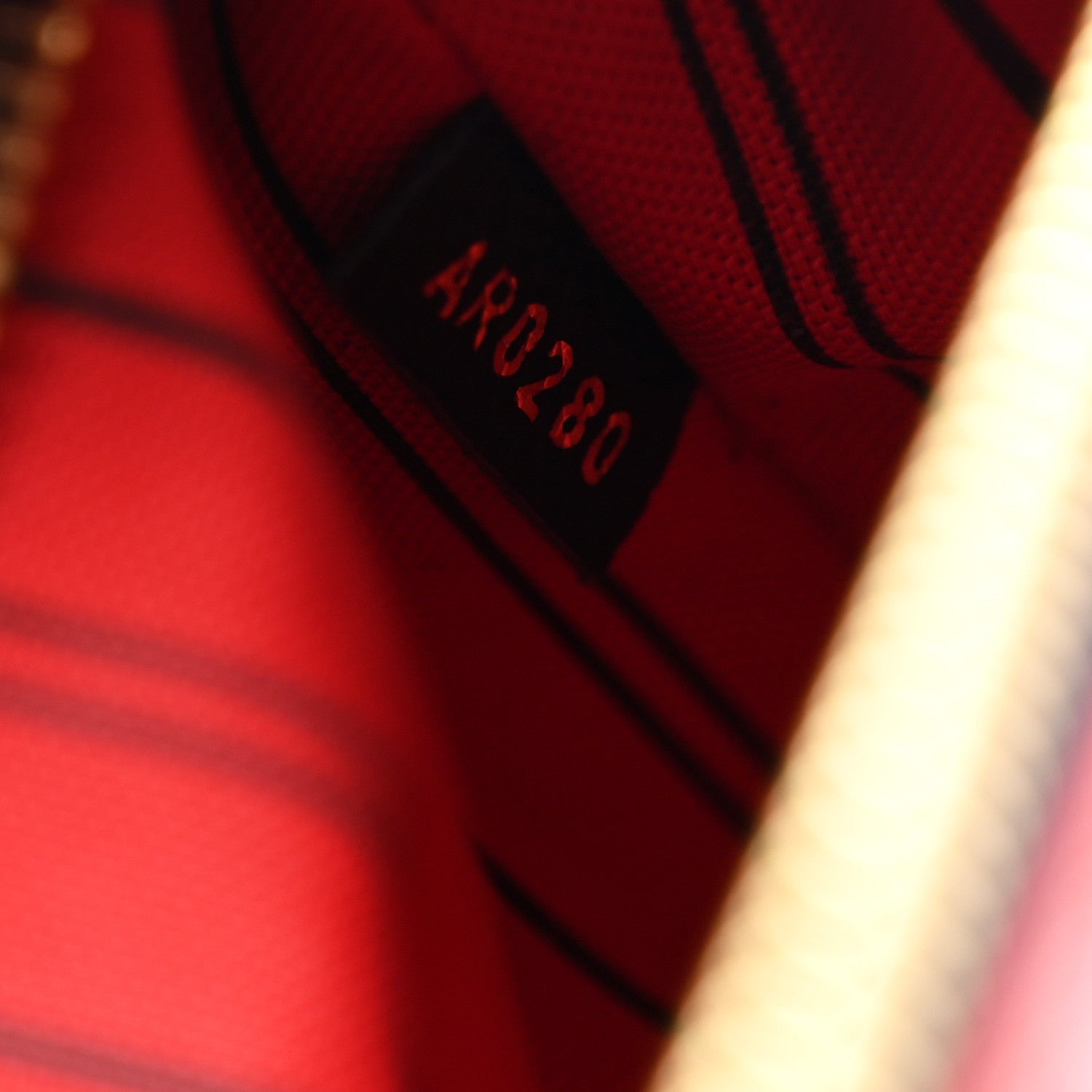 Louis Vuitton Empreinte Pochette Metis Marine Rouge