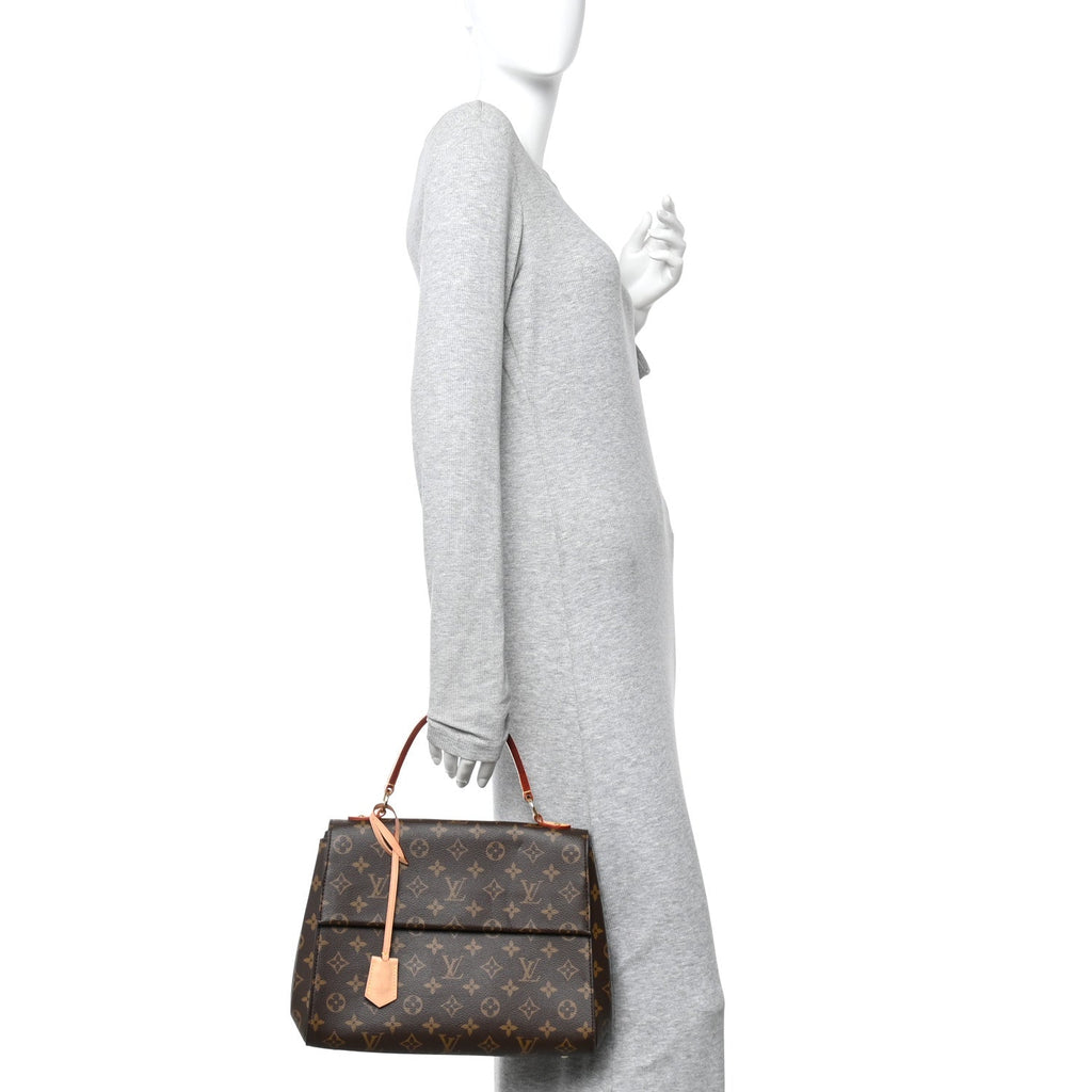 Louis Vuitton Monogram Cluny MM