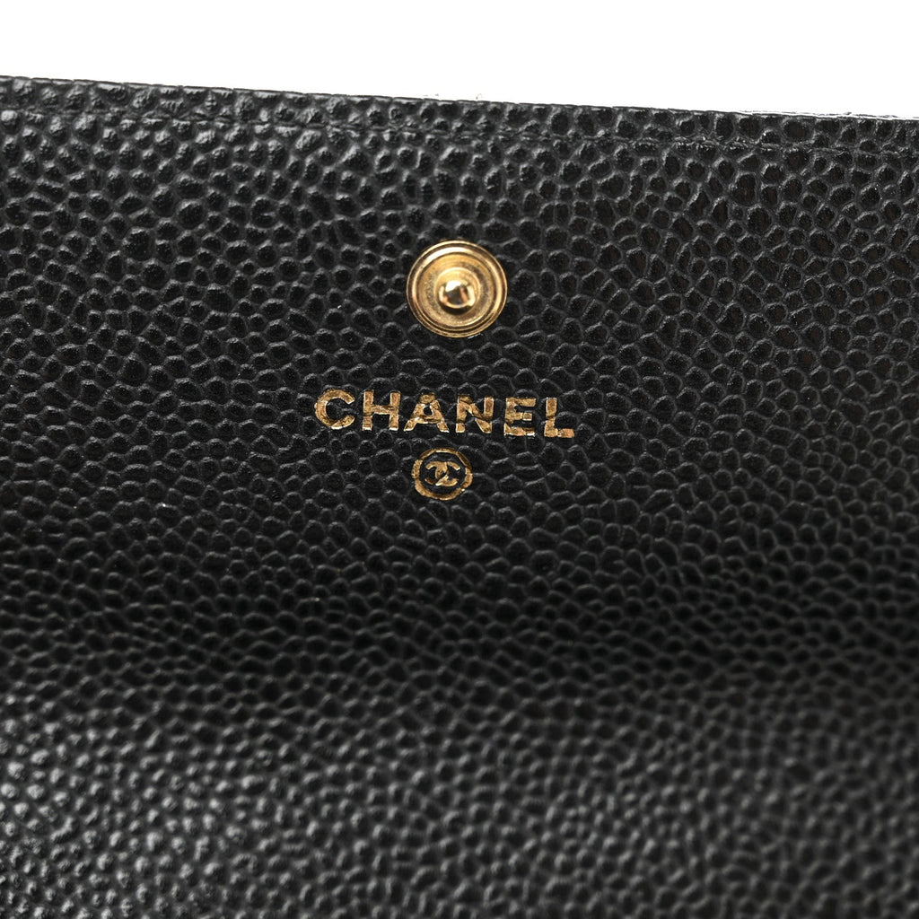 Caviar Quilted Large Gusset Flap Wallet Black