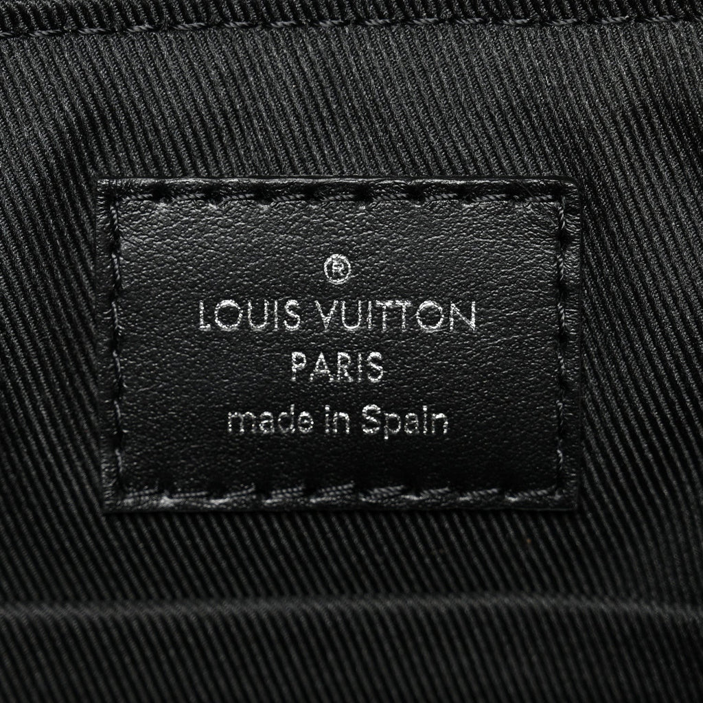 Louis Vuitton Damier Graphite District PM NM