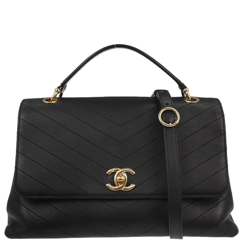Chanel 2019 Black Calfskin Chevron 2way Shoulder Handbag