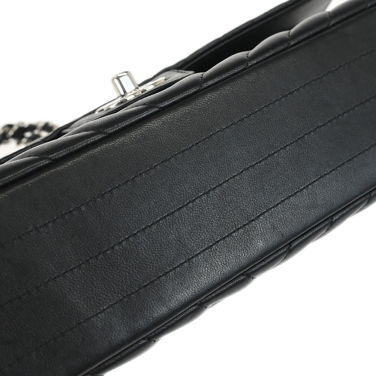 Chanel 2017 Black Lambskin Chevron Medium Classic Double Flap Shoulder Bag