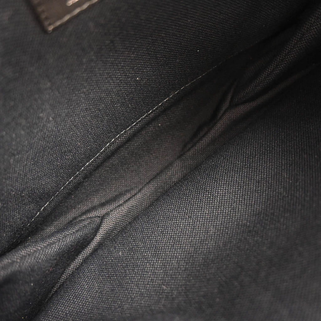 Louis Vuitton Black Utah Canyon Messenger PM Shoulder Bag M54962