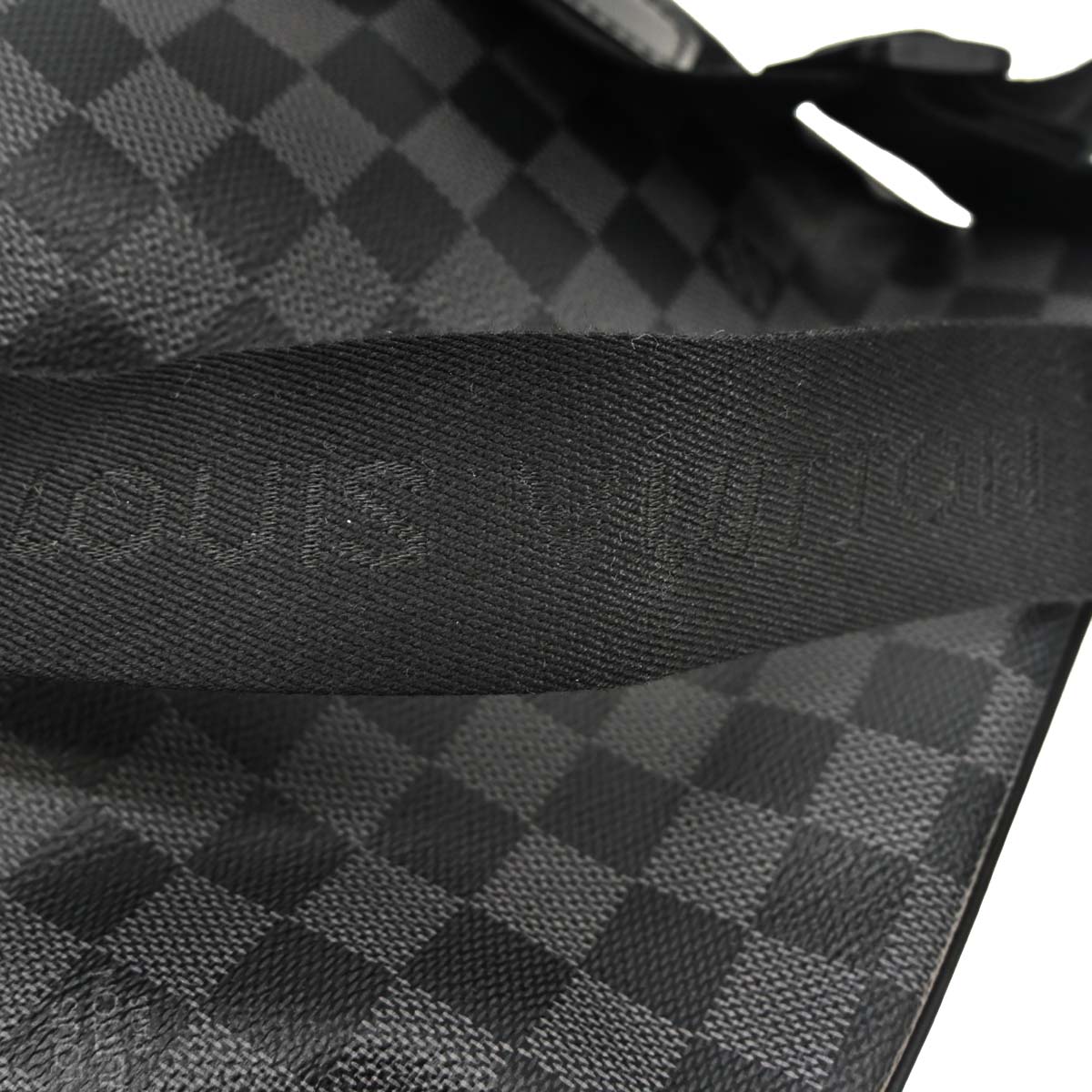Louis Vuitton Damier Graphite Thomas Crossbody Bag N58028