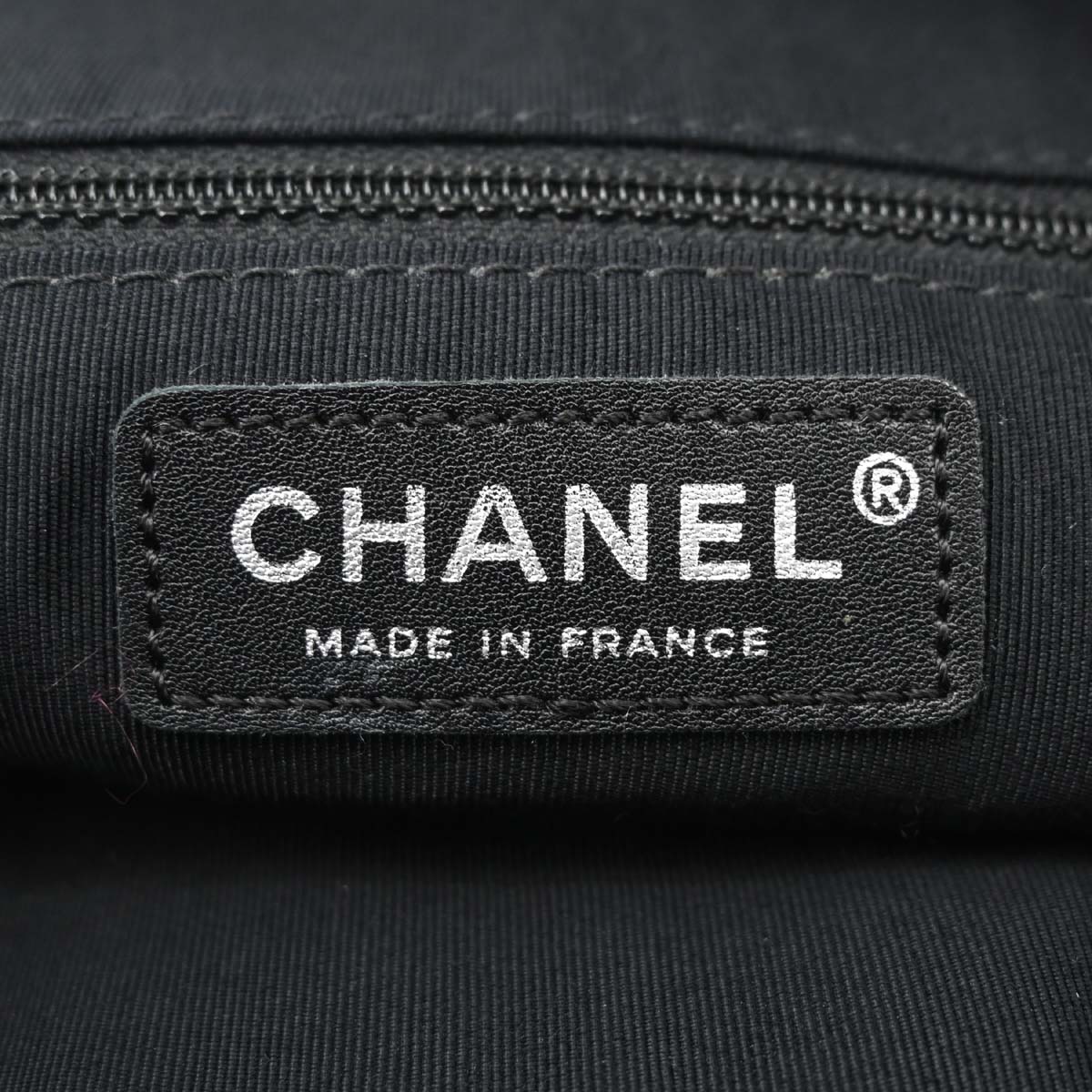 Chanel 2010-2011 Black Caviar Skin Front Zip Chain Handbag