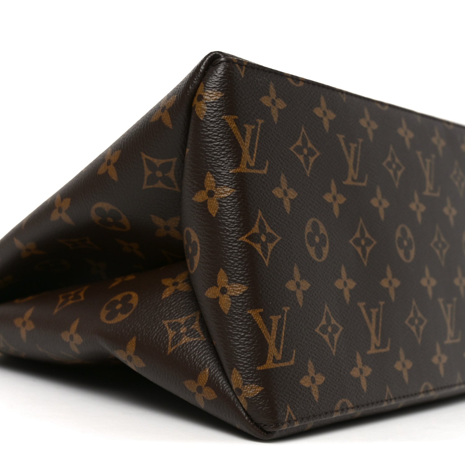 Louis Vuitton Monogram Grand Palais