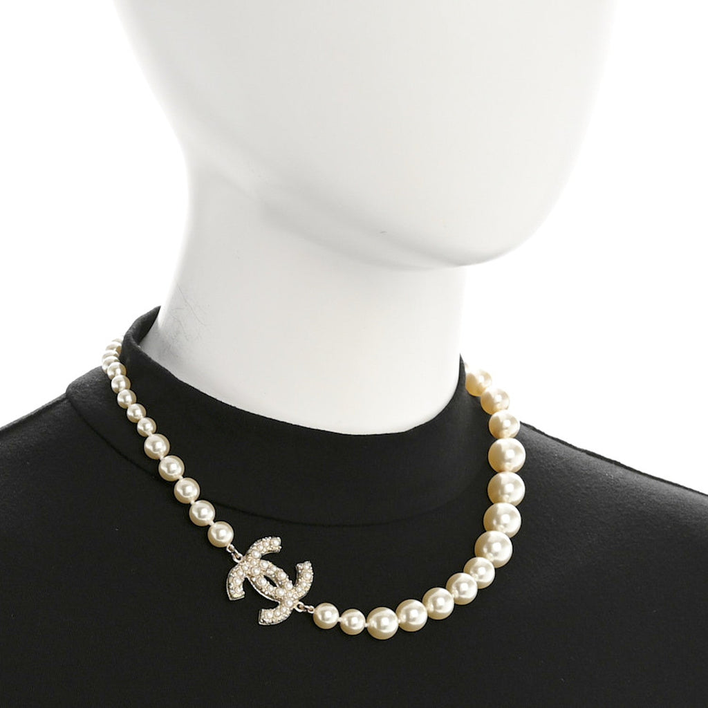 Pearl CC 100th Anniversary Necklace Light Gold