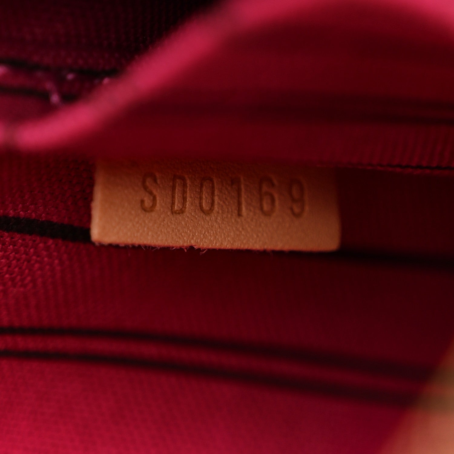 Louis Vuitton Monogram Neverfull MM GM Pochette Pivoine