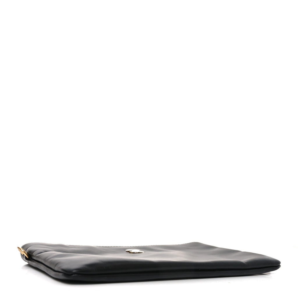 Chanel Shiny Calfskin Chanel 22 Removable Pouch Black