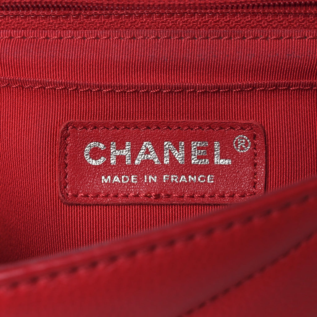 Chanel Caviar Chevron Quilted Small Single Flap Red