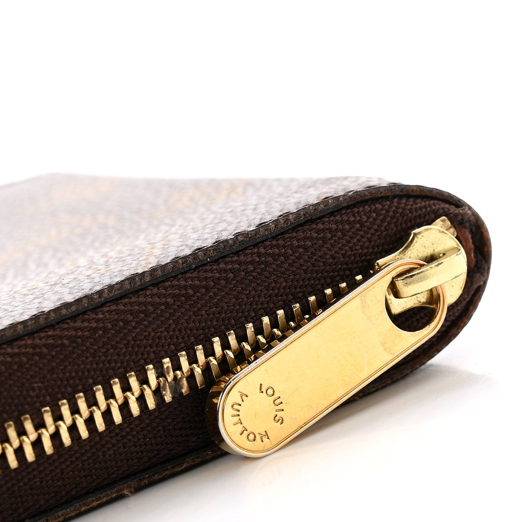 Louis Vuitton Monogram Zippy Coin Purse