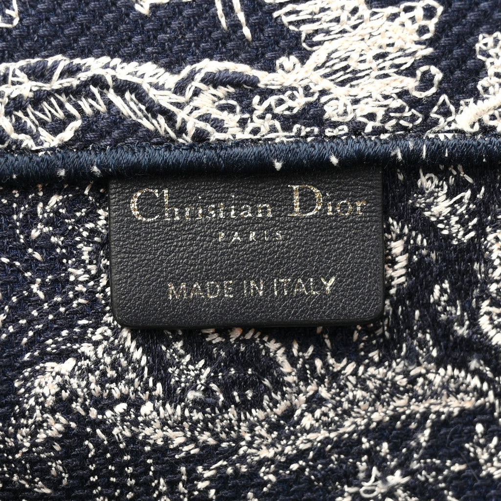 Christian Dior Canvas Embroidered Medium Dioriviera Toile De Jouy Book Tote Blue