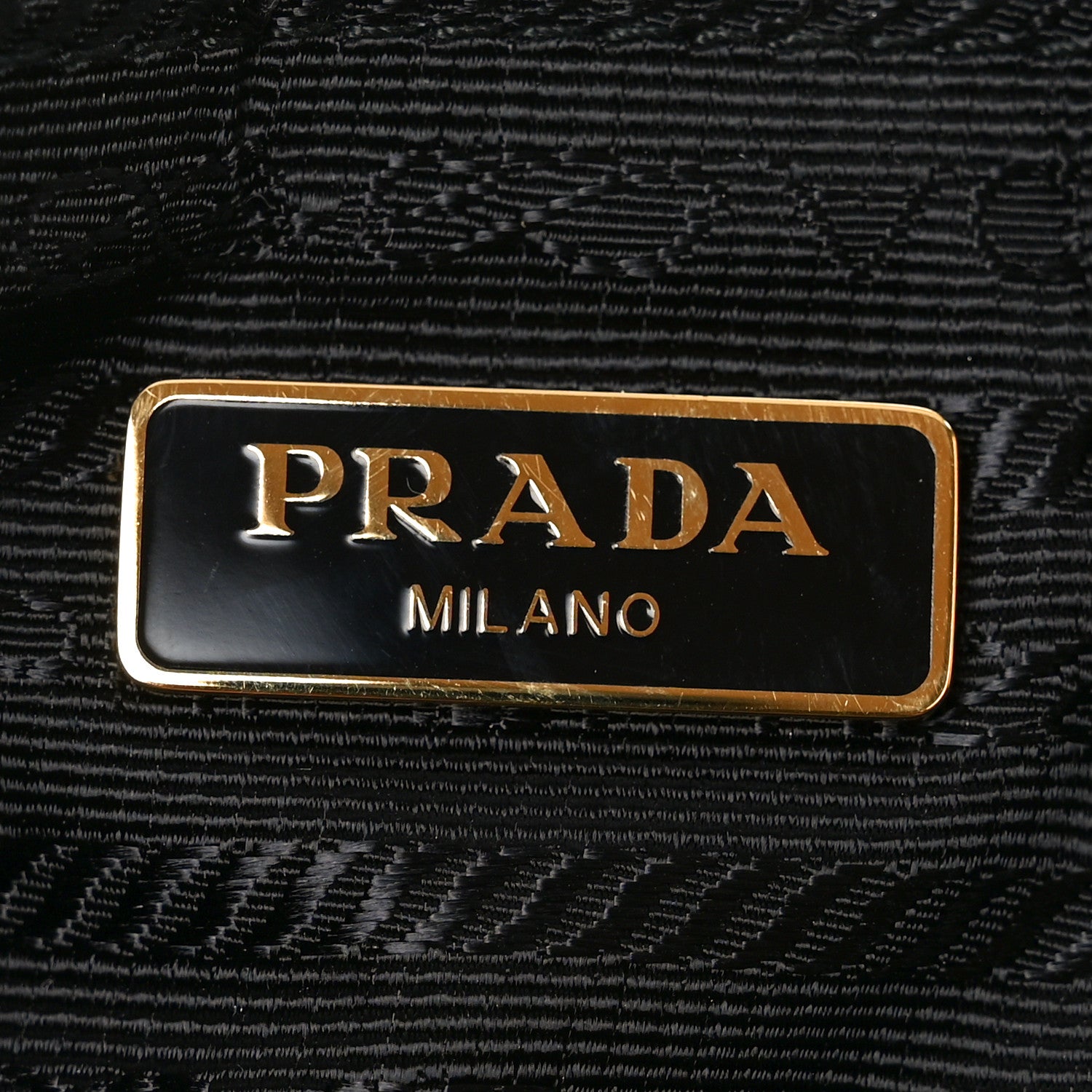 Prada Re-Nylon Tessuto Impuntu Quilted Re-Edition 1995 Chaine Pouch Black