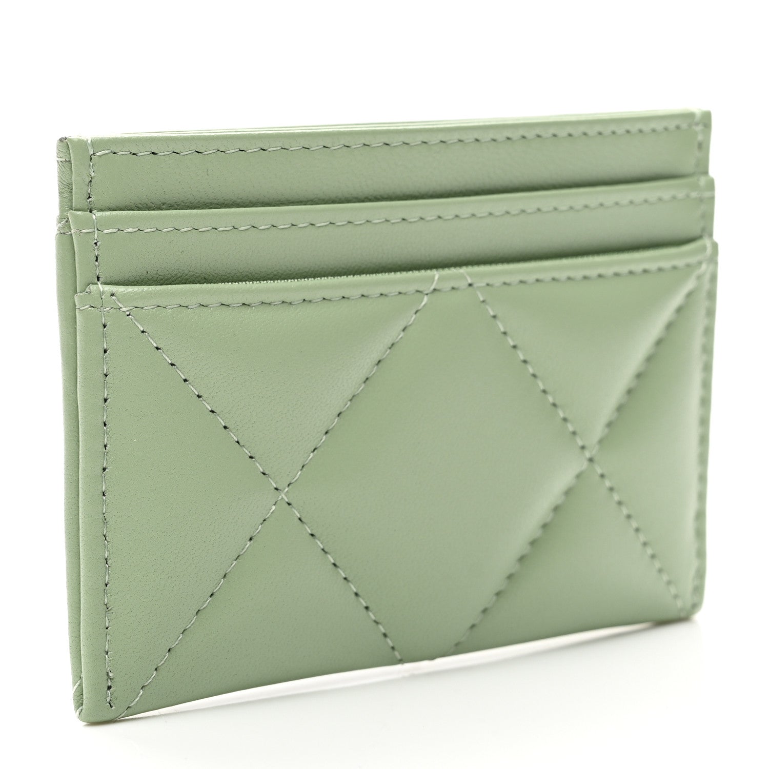 Lambskin Quilted Chanel 19 Card Holder Green