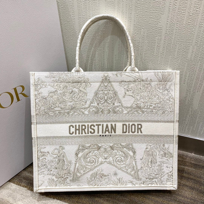 Dior Bags - 5738