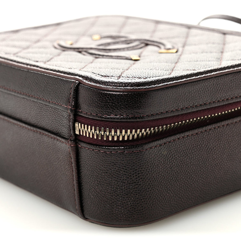 Chanel Iridescent Caviar Quilted Medium CC Filigree Vanity Case Burgundy