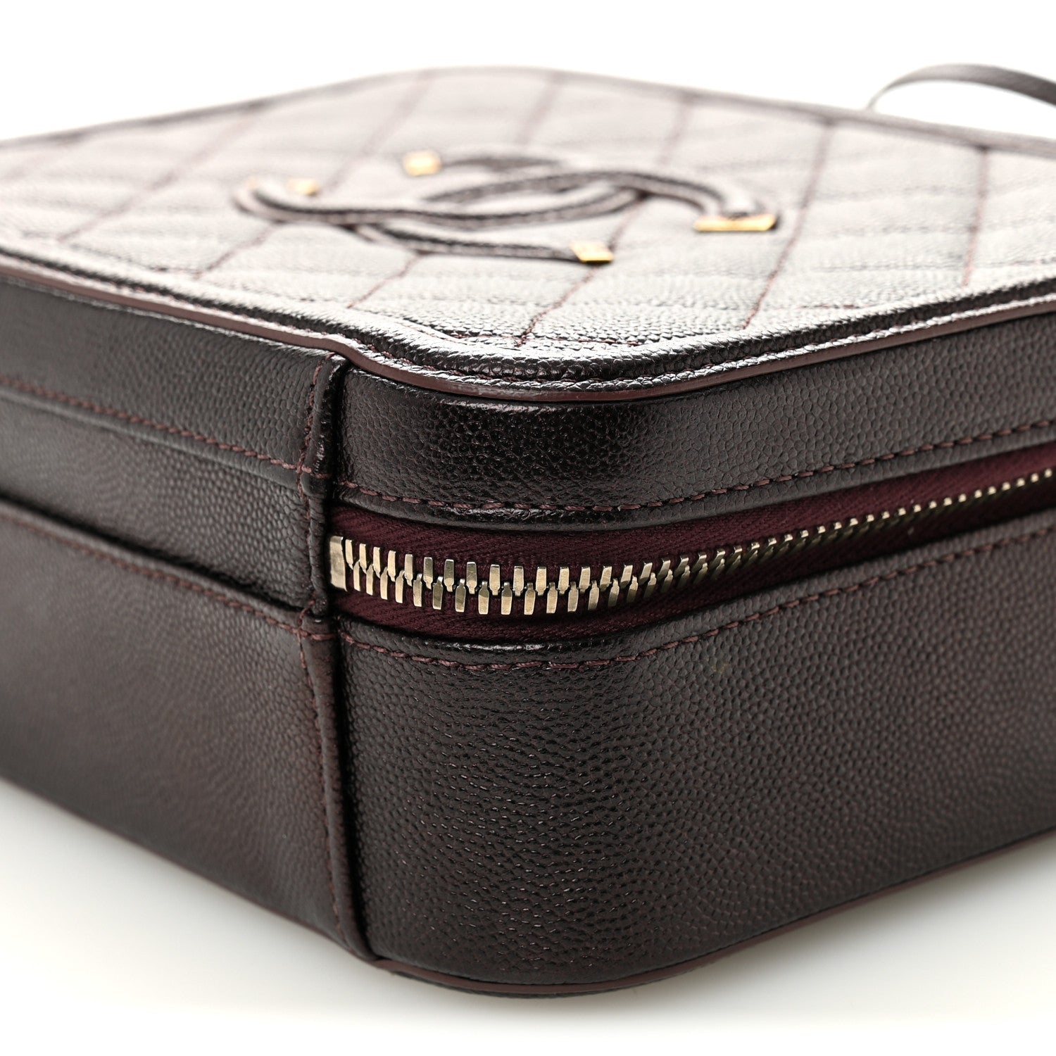 Chanel Iridescent Caviar Quilted Medium CC Filigree Vanity Case Burgundy