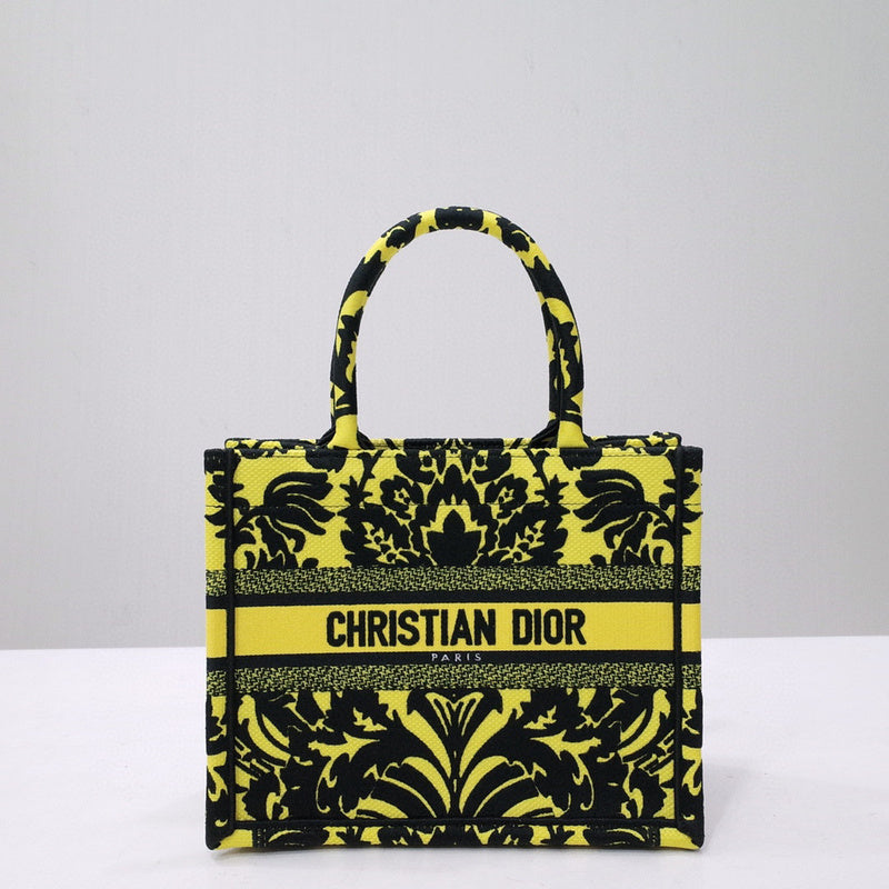 Dior Bags - 2457