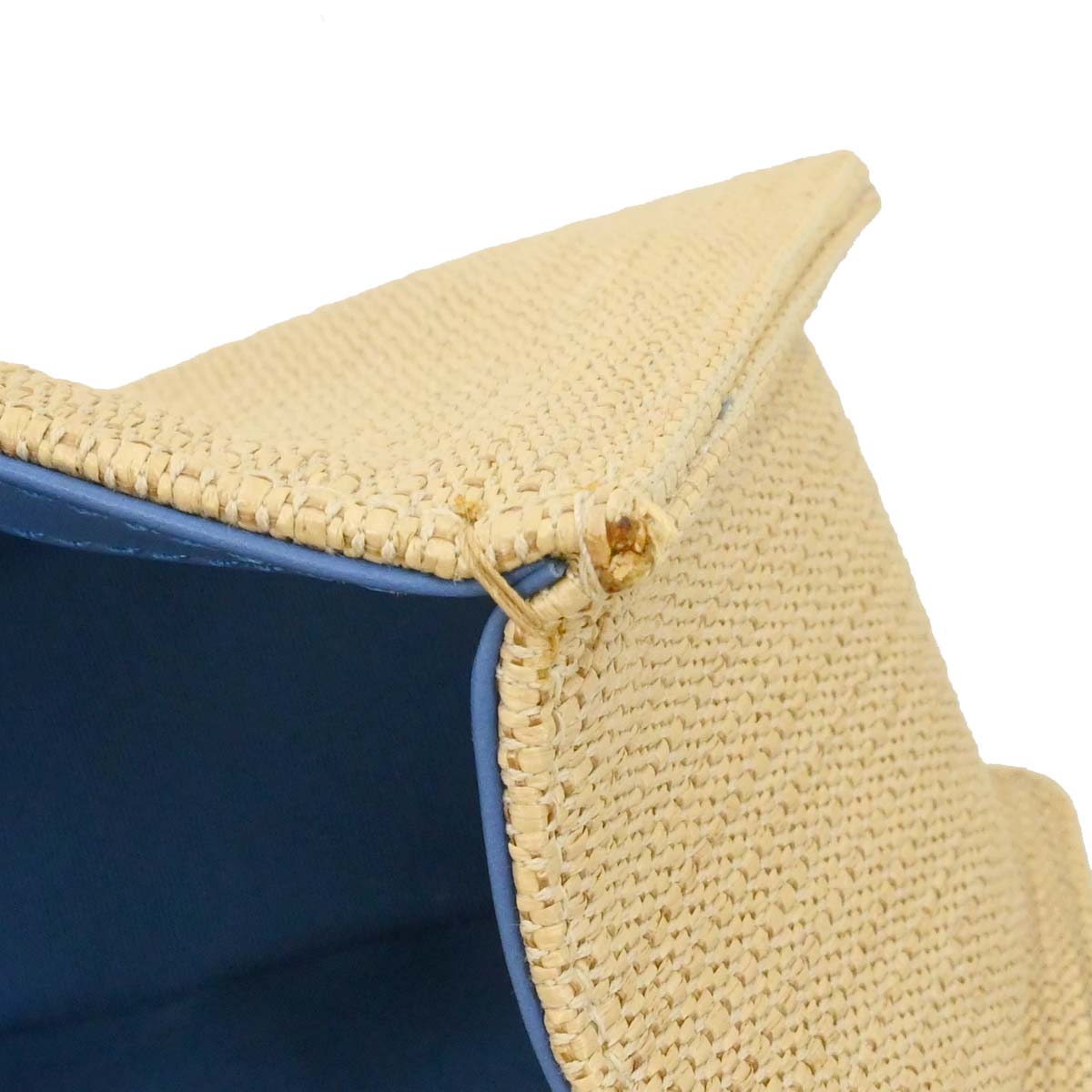 Boy Chanel 2019 Beige Mixed Fibers Medium Chain Shoulder Bag