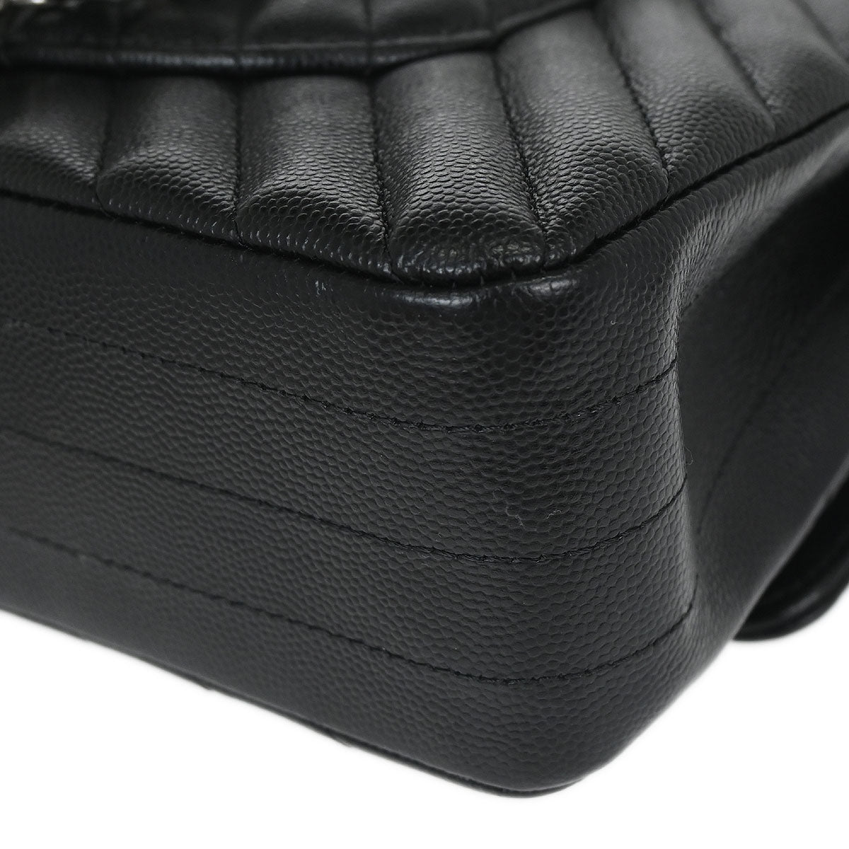 Chanel 2016-2017 Black Caviar Skin Chevron Medium Classic Double Flap Shoulder Bag