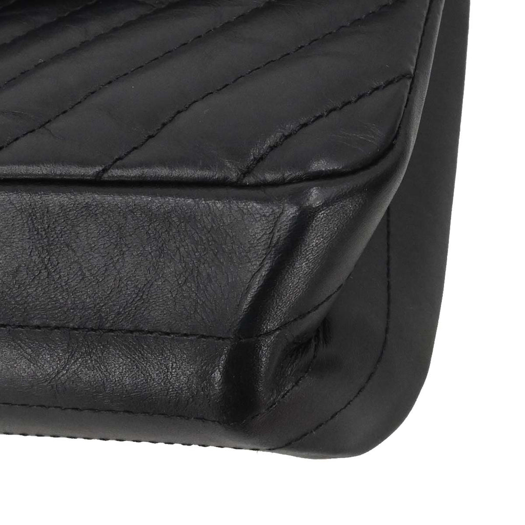 Chanel 2018-2019 Black Lambskin Chevron 2.55 Small Double Flap Shoulder Bag