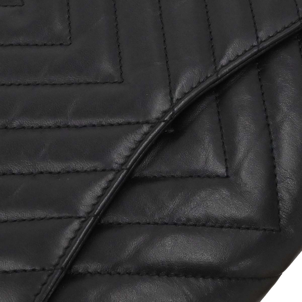 Chanel 2018-2019 Black Lambskin Chevron 2.55 Small Double Flap Shoulder Bag