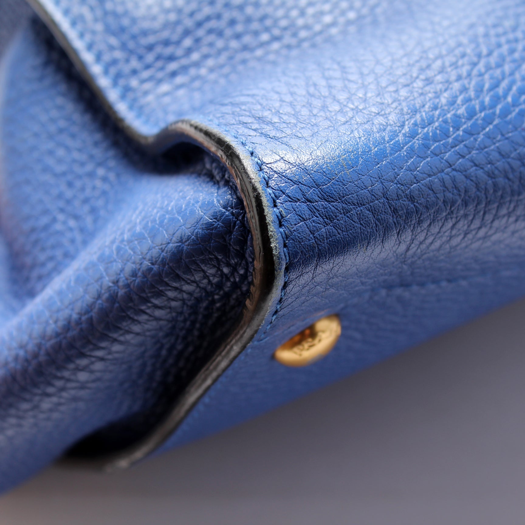 BN2693 Vitello Daino Tote Blue