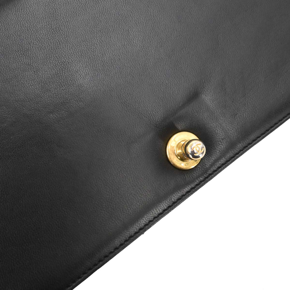 Boy Chanel 2017 Black Lambskin Medium Chain Shoulder Bag