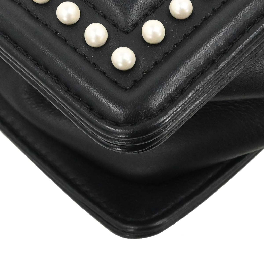 Boy Chanel 2018-2019 Black Lambskin Tweed Medium Shoulder Bag
