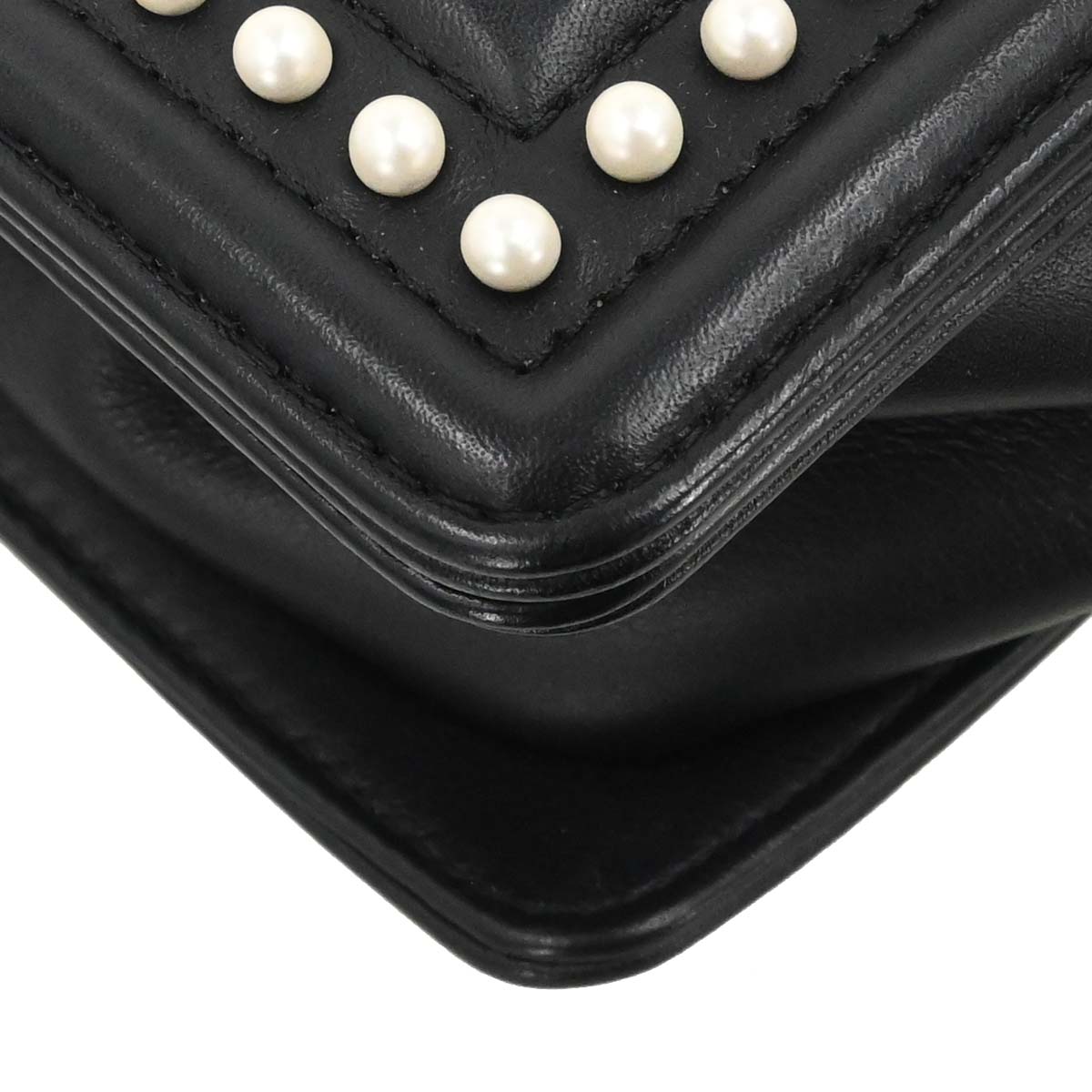 Boy Chanel 2018-2019 Black Lambskin Tweed Medium Shoulder Bag