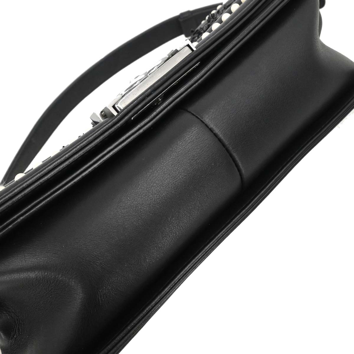 Boy Chanel 2018-2019 Black Lambskin Tweed Medium Shoulder Bag