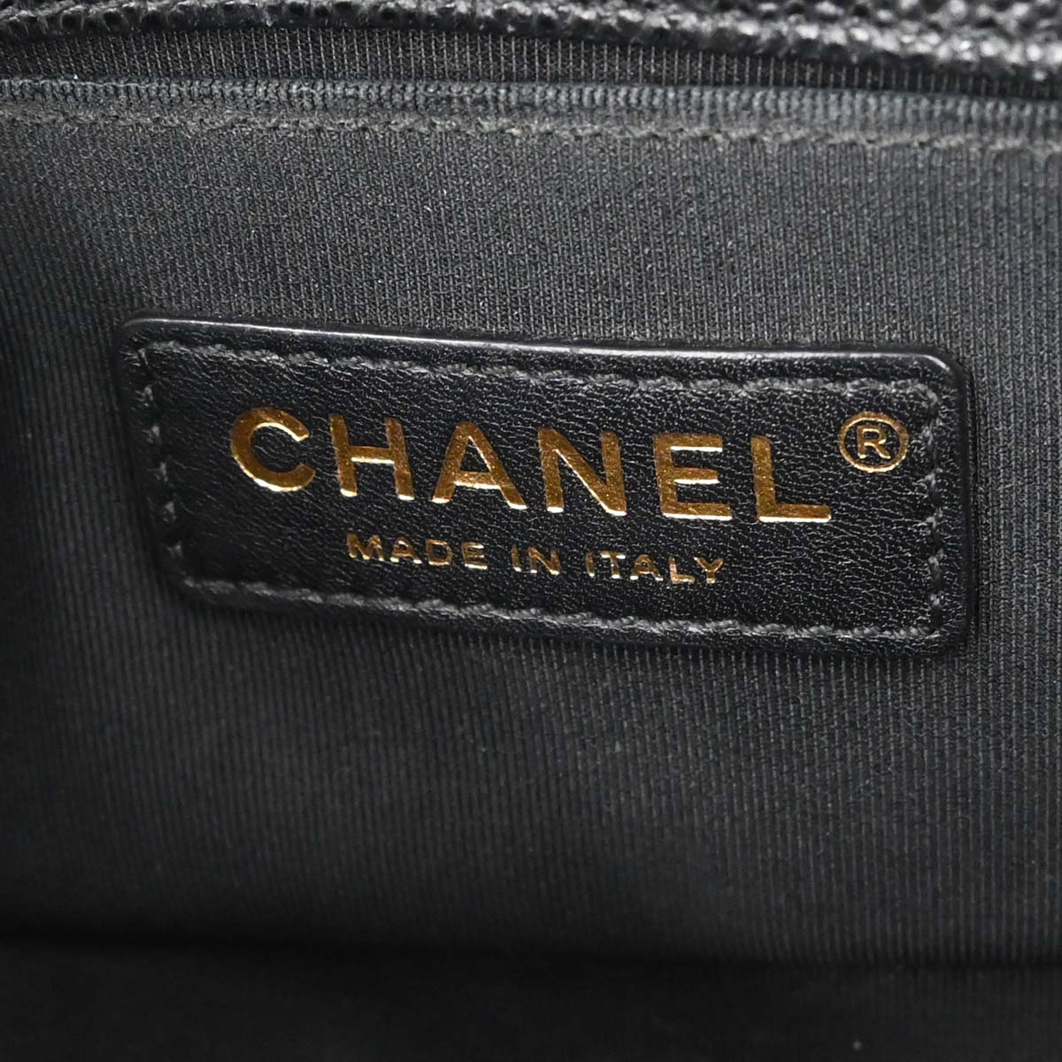 Boy Chanel 2018-2019 Black Caviar Skin Small Chain Shoulder Bag