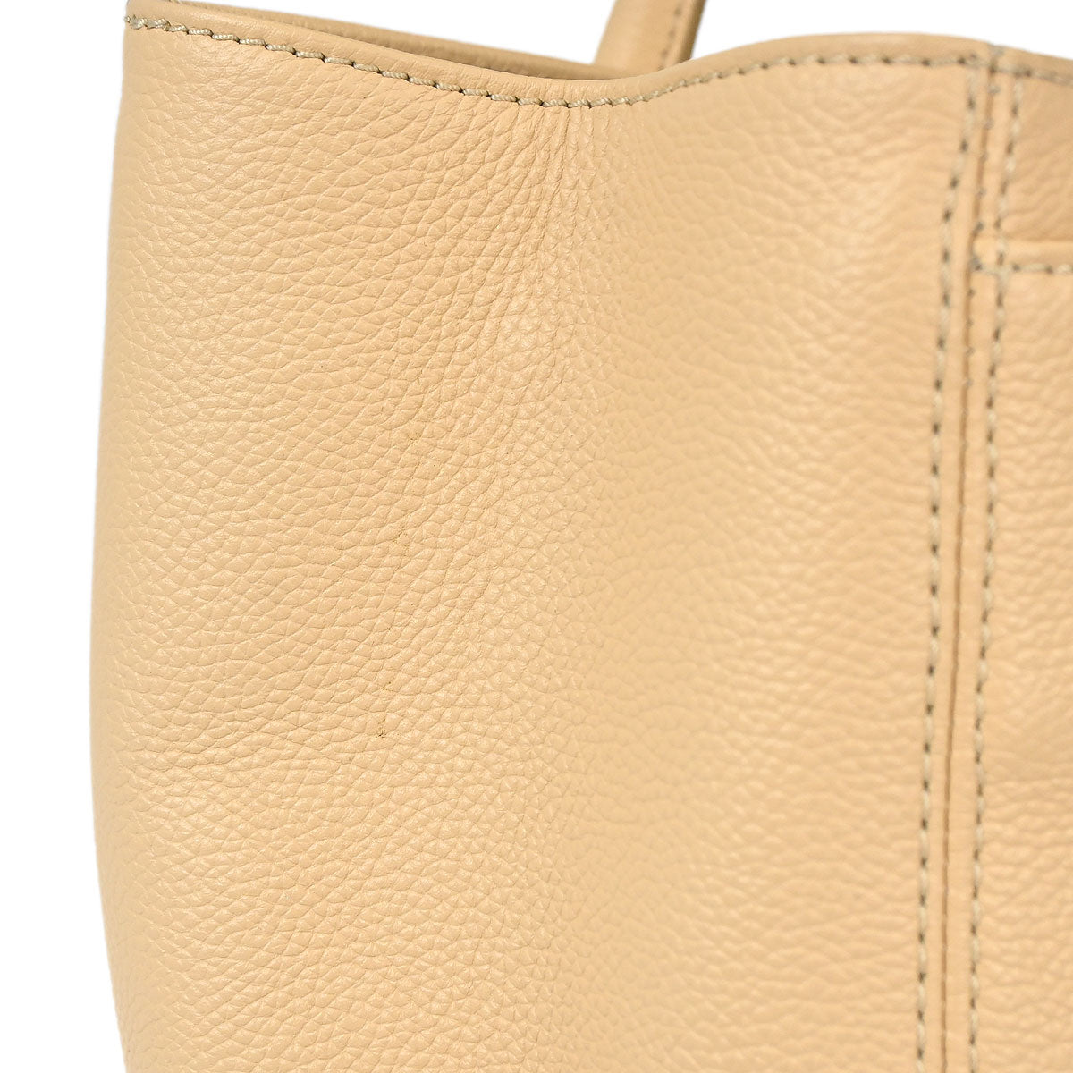 Chanel 2010-2011 Beige Calfskin Cerf Executive 2way Shoulder Tote Bag