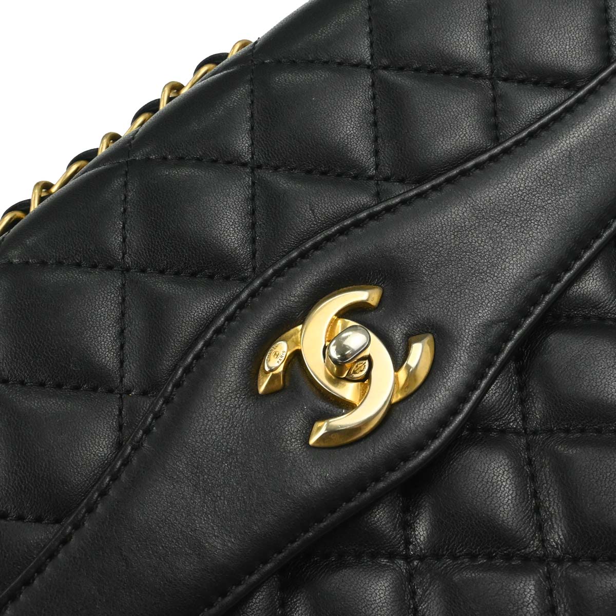 Chanel 2018 Black Lambskin Shoulder Bag