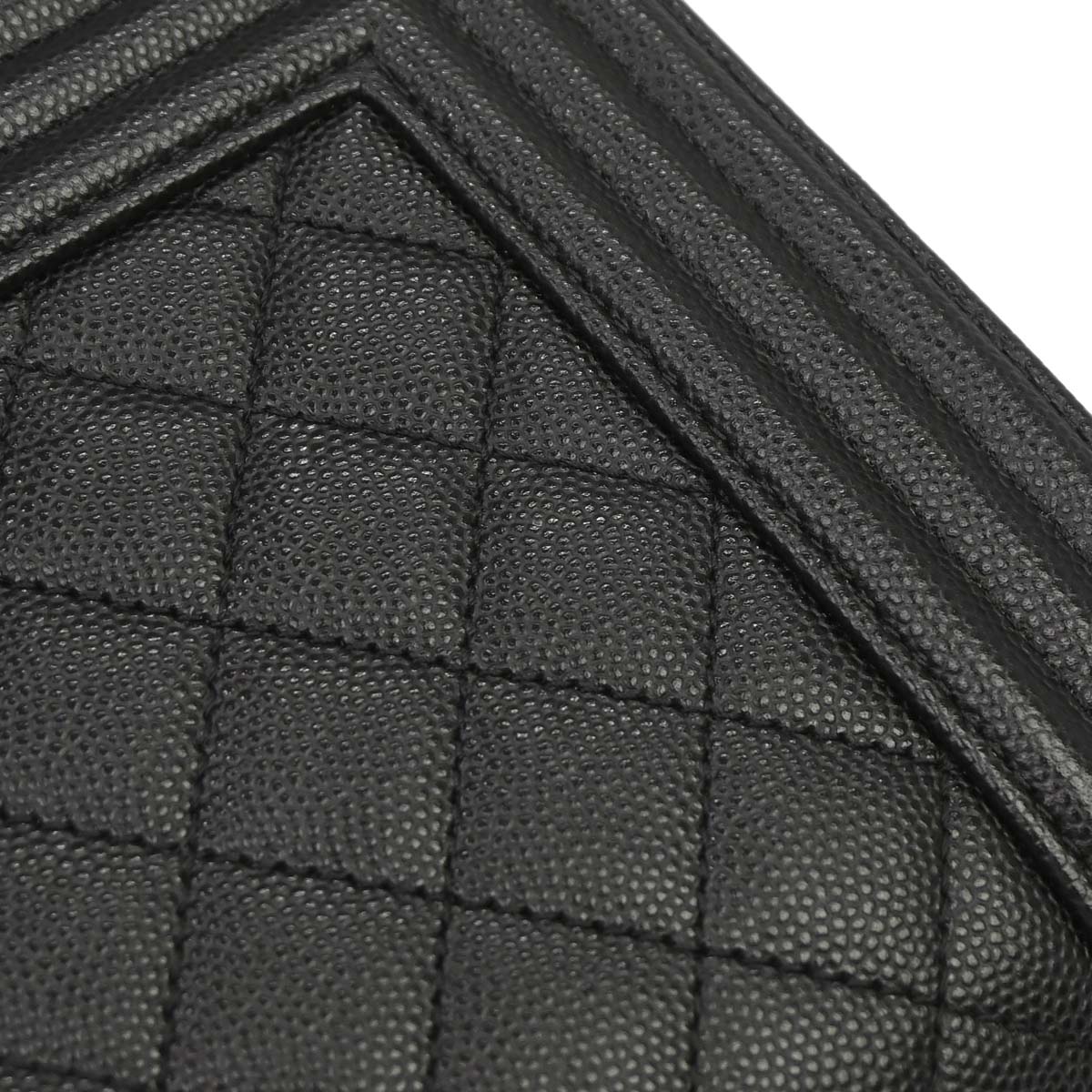 Boy Chanel 2019 Black Caviar Skin Medium Chain Shoulder Bag