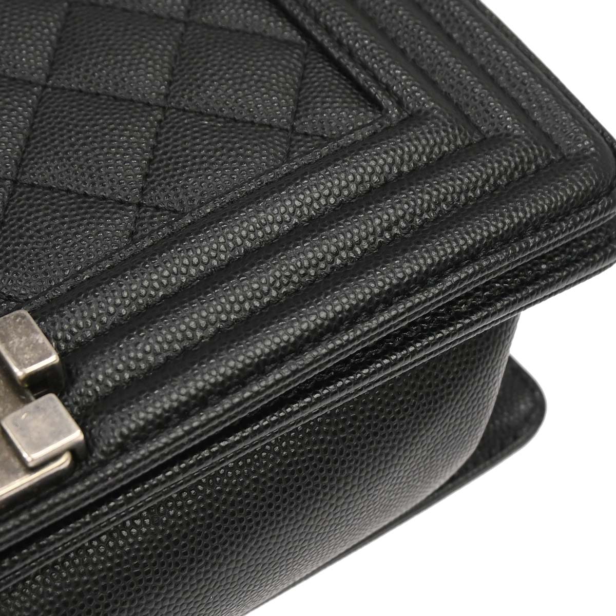 Boy Chanel 2019 Black Caviar Skin Medium Chain Shoulder Bag